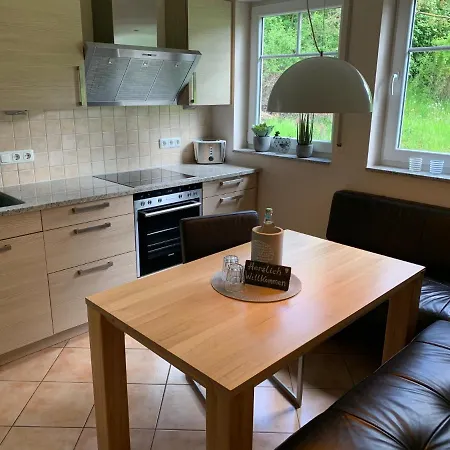Ferienwohnung „fiordaliso“ شقة شفايش
